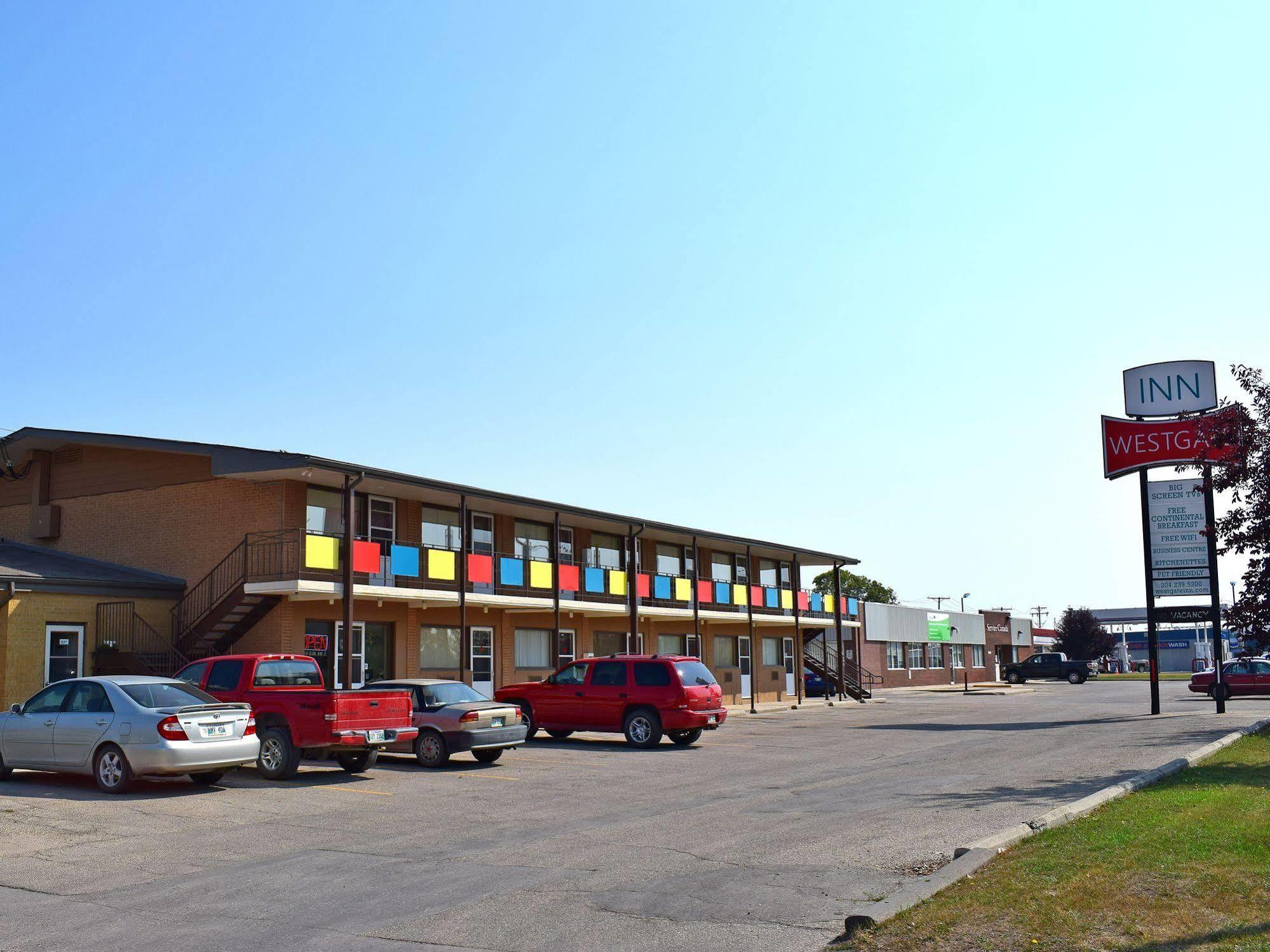 Westgate Inn Portage la Prairie Exterior photo